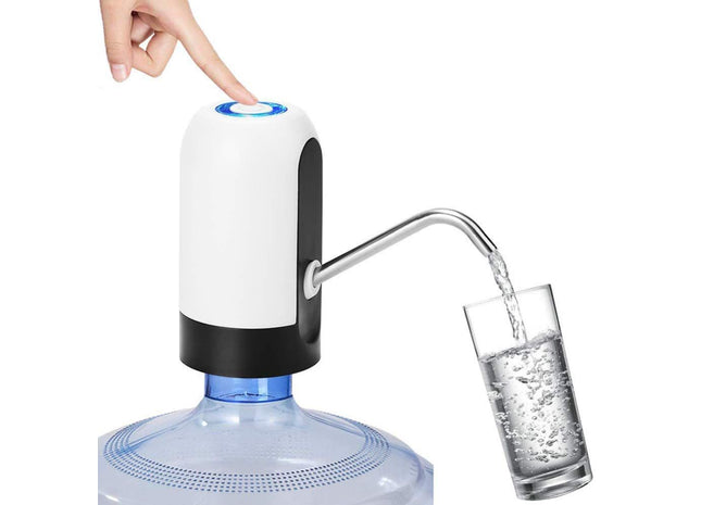 USB rechargeable water pump