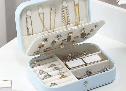 Organizer with Layers