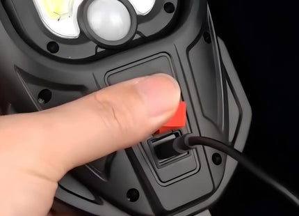 Solar powered wall light